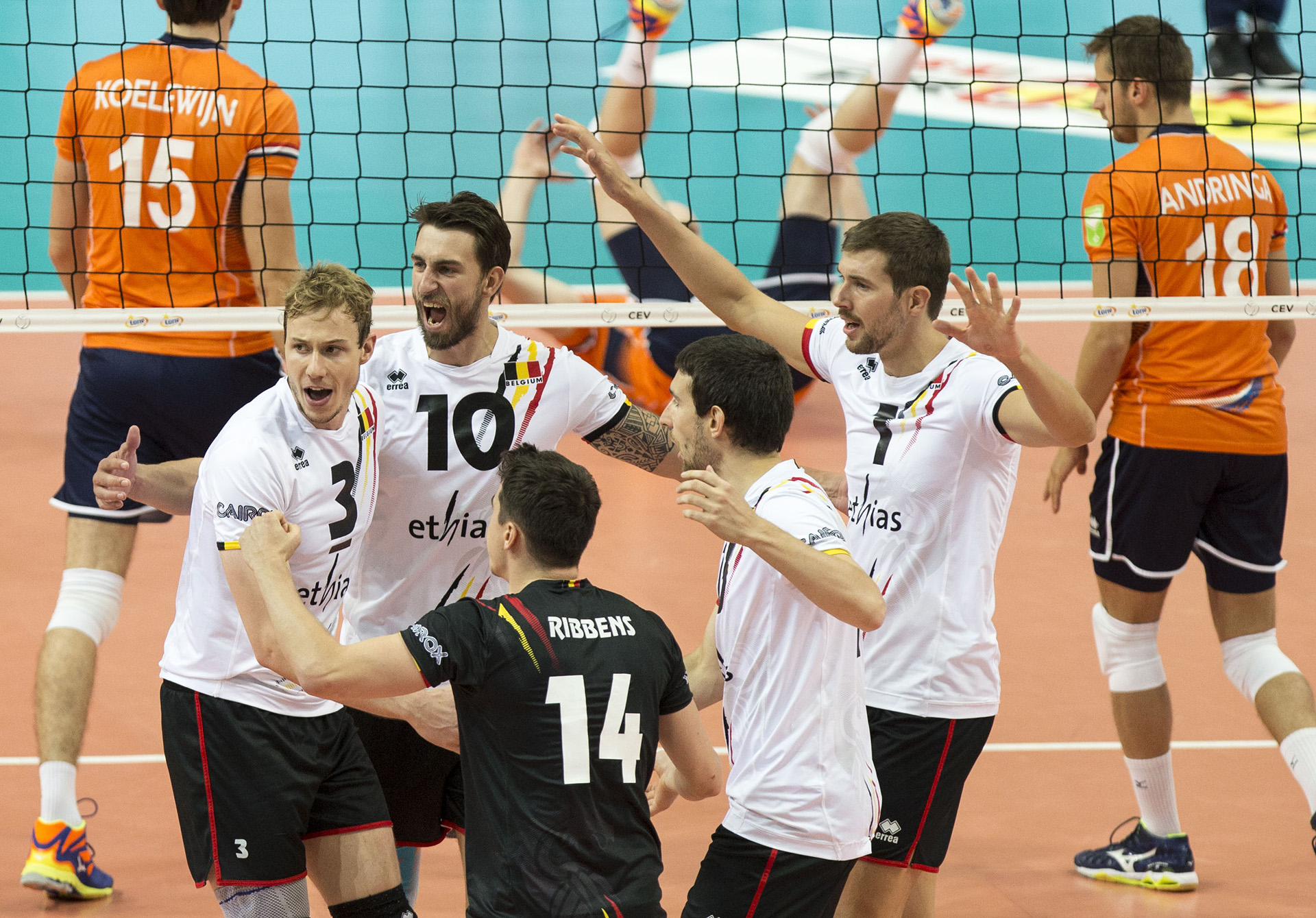 Unbeaten Belgium book ticket to the quarterfinal 