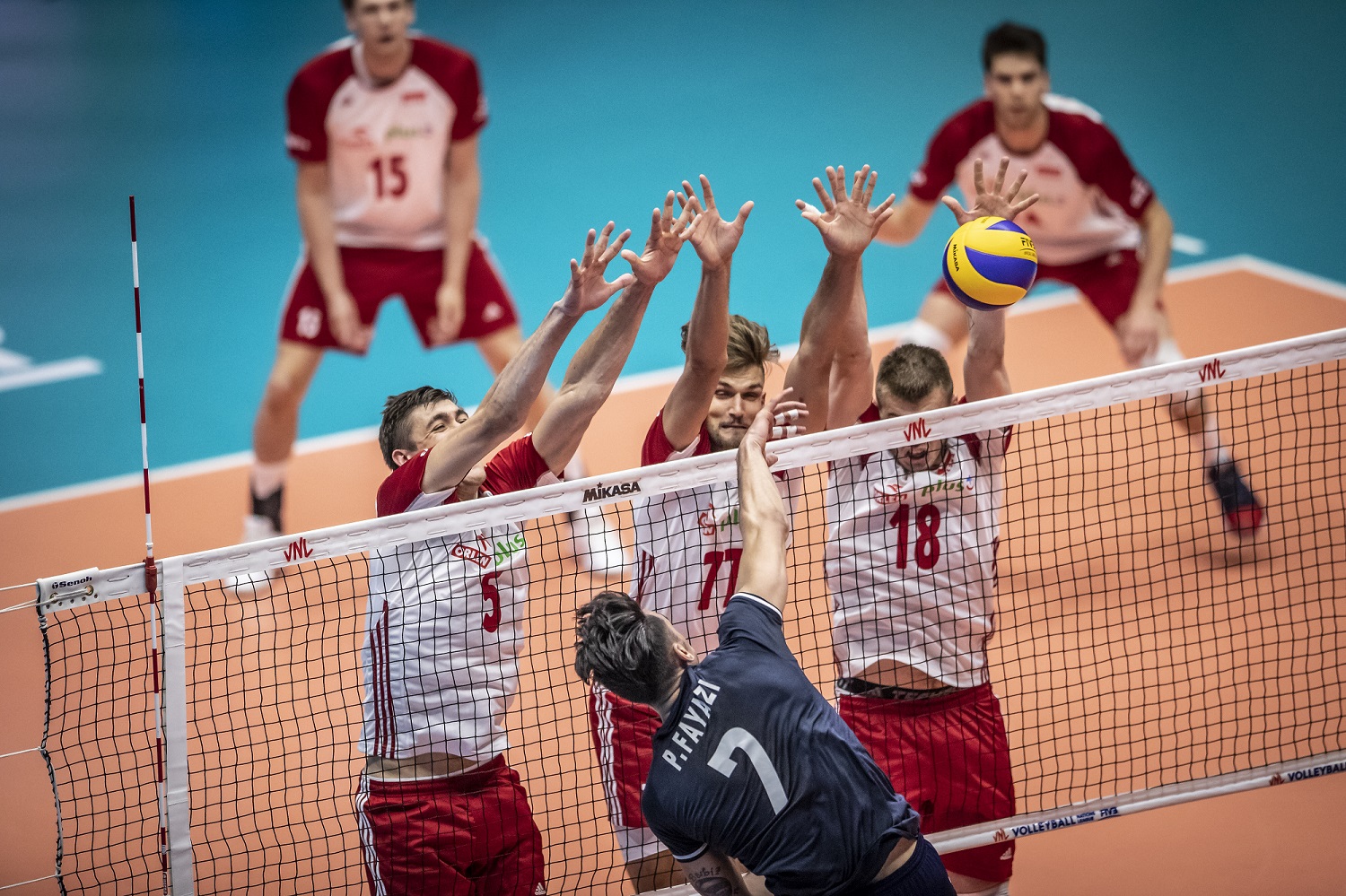 Siatkarska Liga Narodów: Iran - Polska 3:2