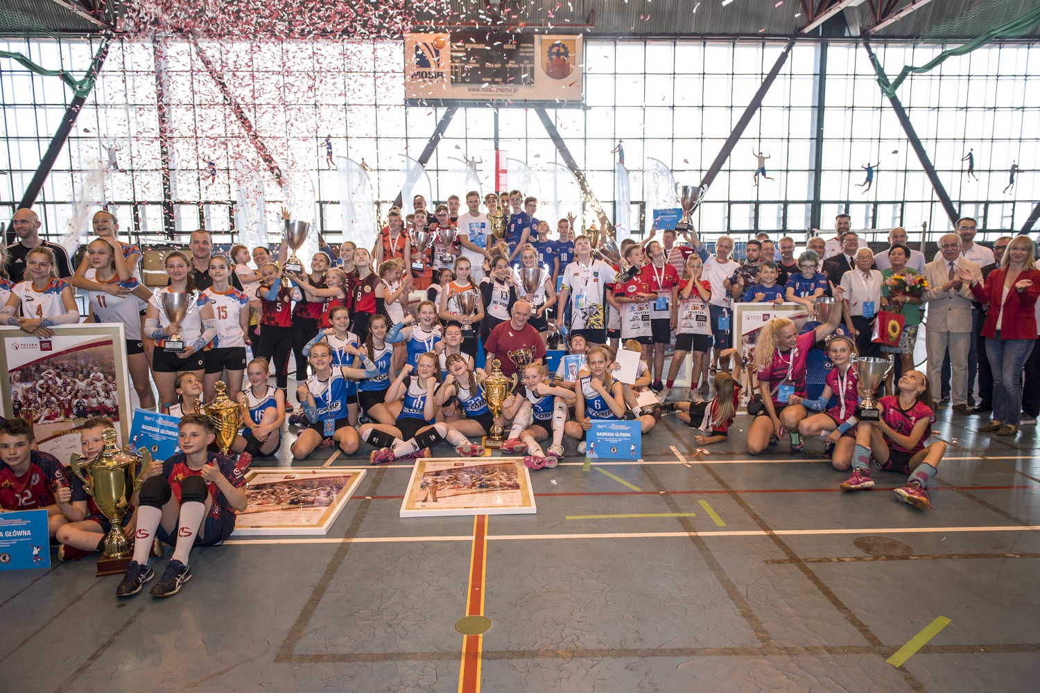 Ceremonia zakończenia Ogólnopolskich Mistrzostw w Minisiatkówce im. Marka Kisiela o Puchar Kinder+Sport