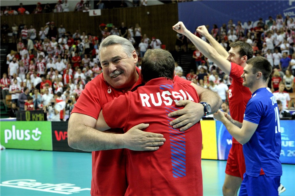 Trener Rosji: Przez Kurytybę na EUROVOLLEY POLAND 2017