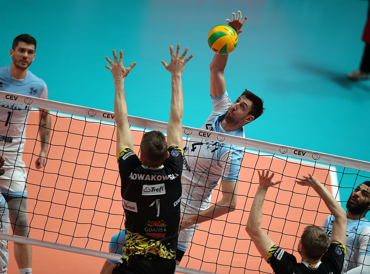 LM: Zenit Kazań - Trefl Gdańsk 2:3 i 15:12 w złotym secie