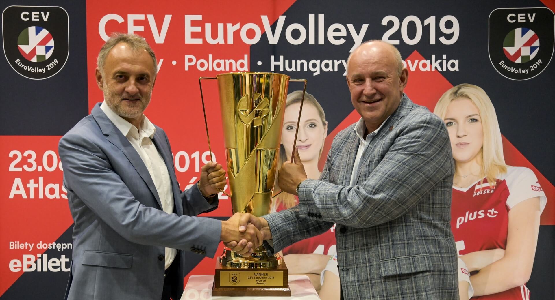 #EuroVolleyW trophy now touring Volleyland