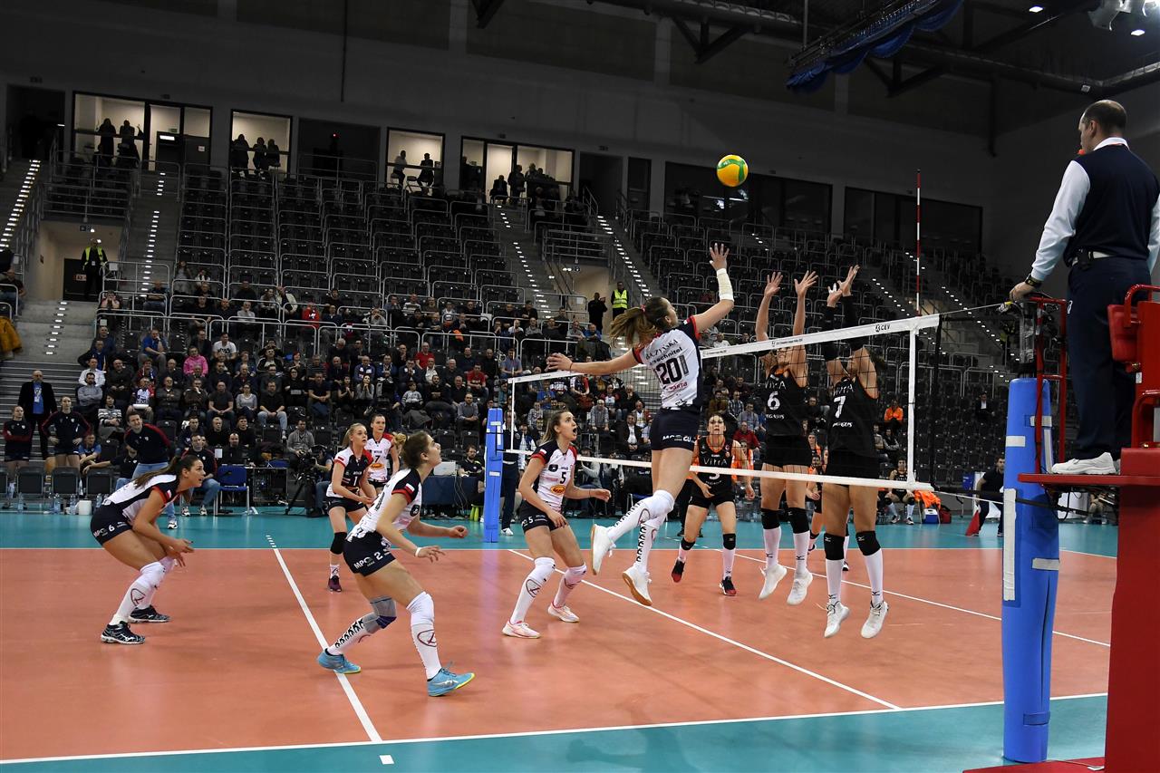 LM: Grot Budowlani Łódź - Eczacibasi VitrA Stambuł 0:3