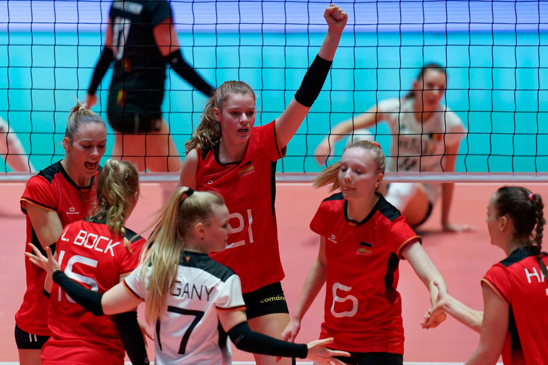 Europejskie kwalifikacje siatkarek - dzień 2 - grupa B