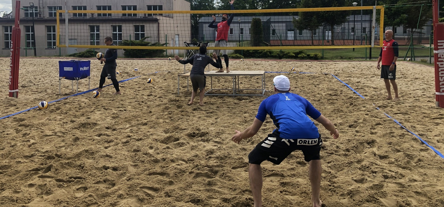 Zgrupowanie kadry narodowej siatkówki plażowej w Ośrodku Przygotowań Olimpijskich Centralnego Ośrodka Sportu w Cetniewie