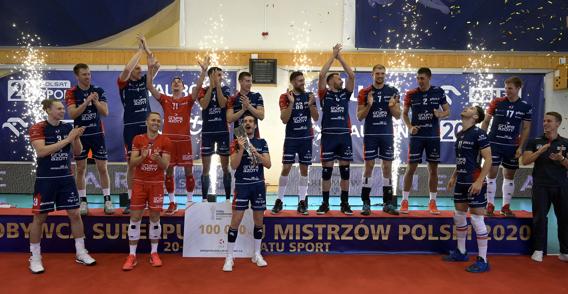 Grupa Azoty ZAKSA z Superpucharem Mistrzów Polski 20-lecia Polsatu