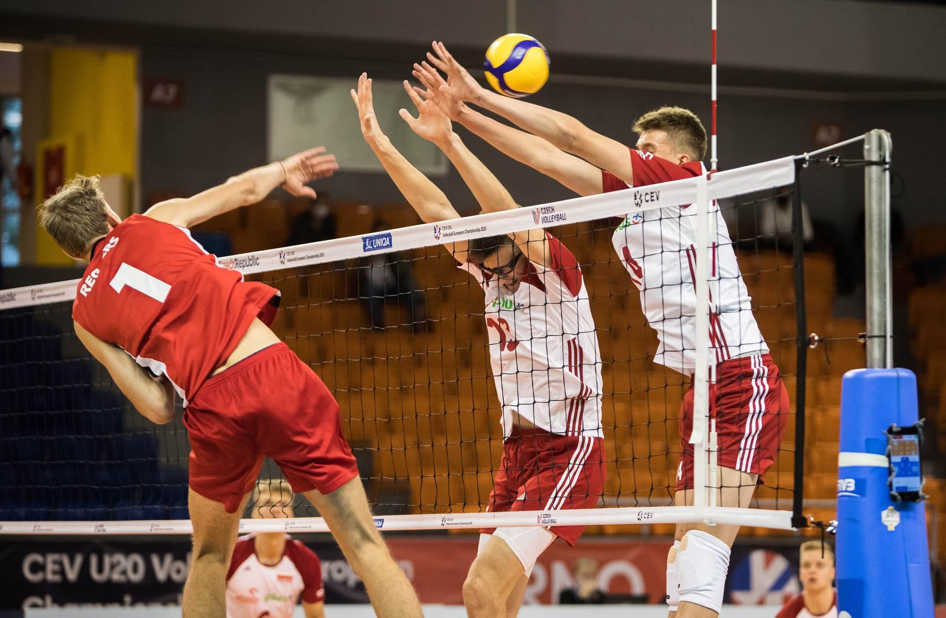 ME juniorów: Polska - Belgia 2:3