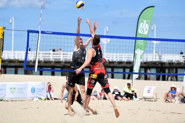 UW zdominował finał AMP w siatkówce plażowej