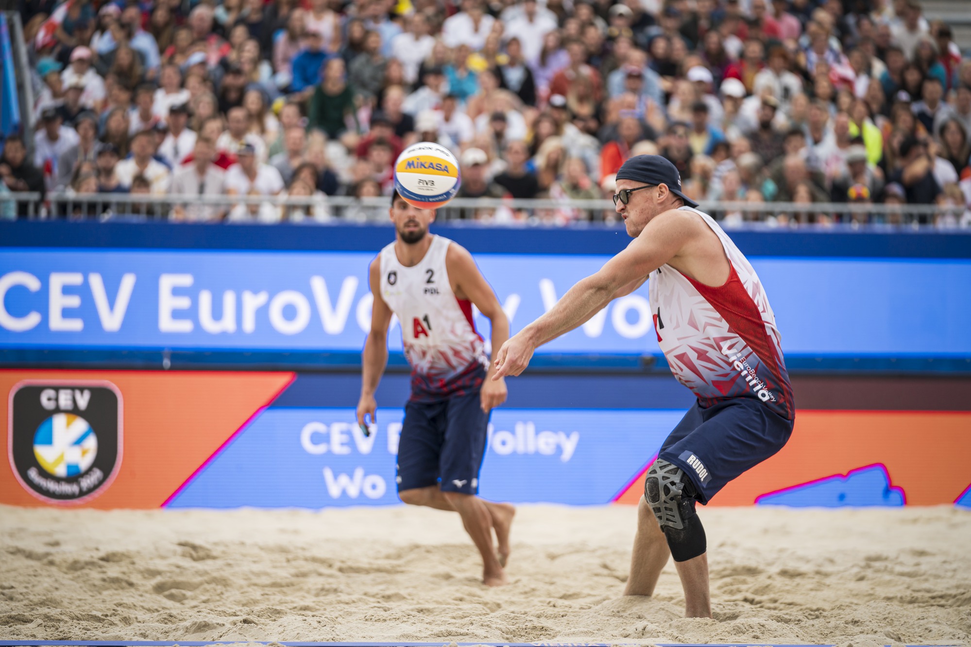 EuroBeachVolley 2023: Łosiak i Rudol grają dalej