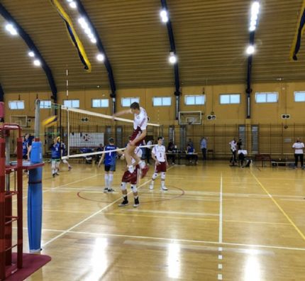 W pierwszym sparingu w Spale polscy juniorzy pokonali Finów 3:1