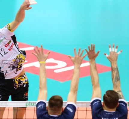 Maciej Muzaj