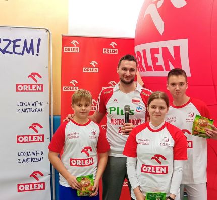„Lekcja WF z Mistrzem” -  Michał Ruciak.