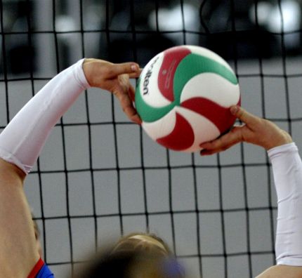 II liga siatkarek: turniej półfinałowy w Legionowie